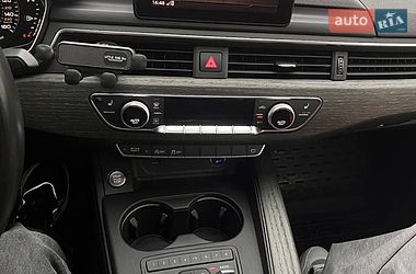 Седан Audi A4 2017 в Харкові