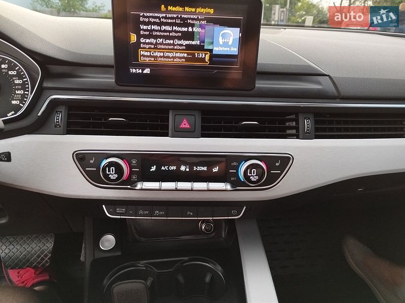 Седан Audi A4 2015 в Белой Церкви