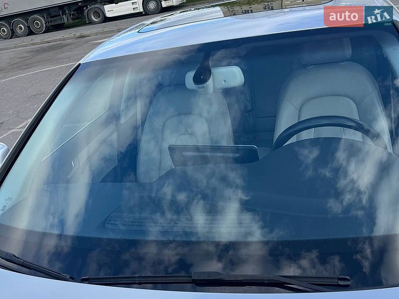 Седан Audi A4 2013 в Івано-Франківську