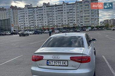 Седан Audi A4 2013 в Івано-Франківську