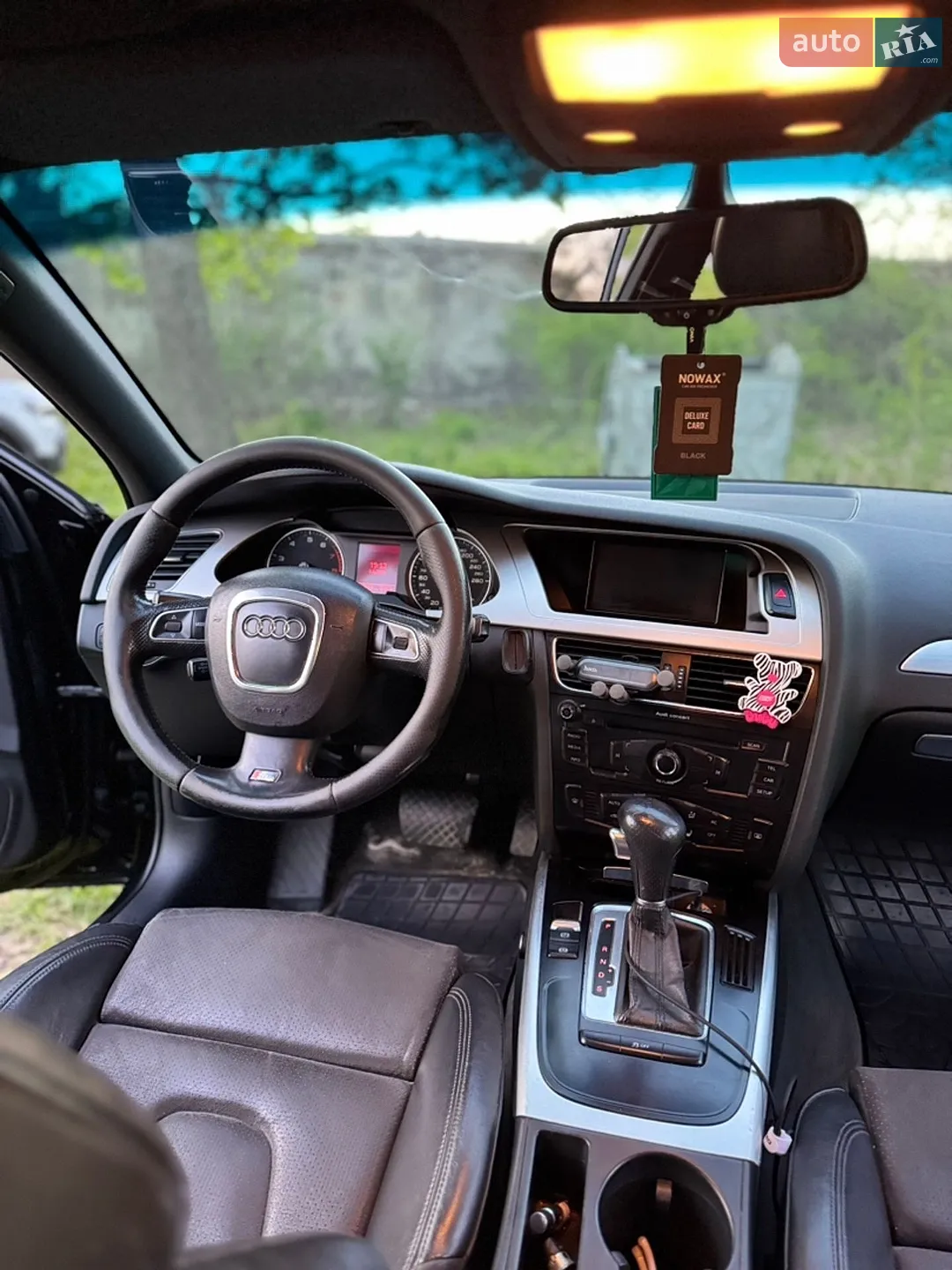 2011 Audi A4 - мініатюра 11