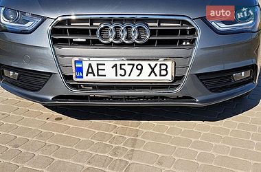 Седан Audi A4 2012 в Новомосковске