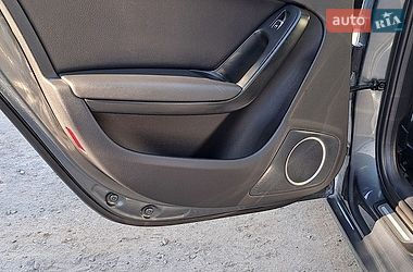 Седан Audi A4 2012 в Новомосковську
