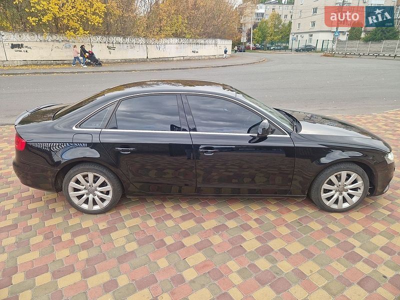 Седан Audi A4 2009 в Дніпрі