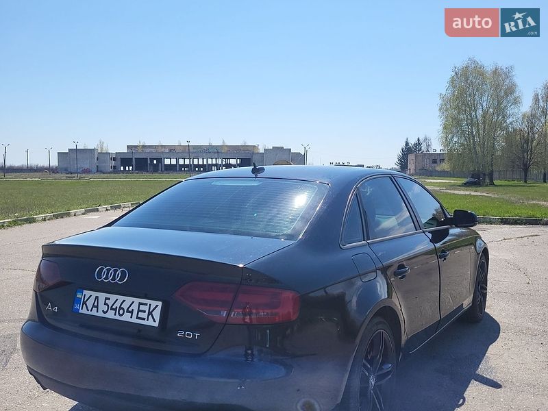 Седан Audi A4 2010 в Сумах