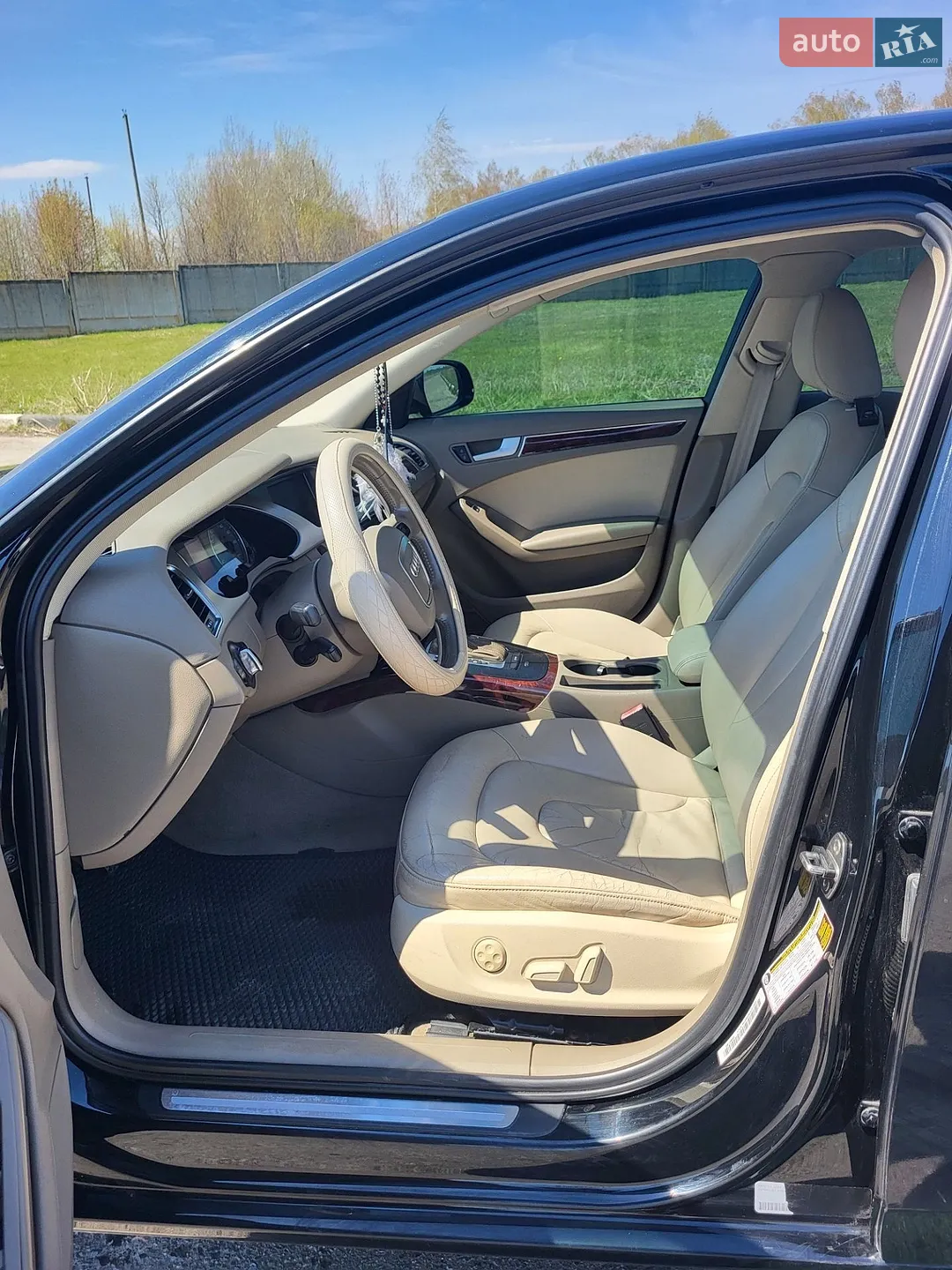 2010 Audi A4 - мініатюра 14