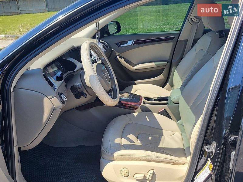 Седан Audi A4 2010 в Сумах