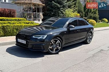 Седан Audi A4 2016 в Днепре