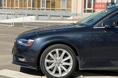 Седан Audi A4 2012 в Одесі