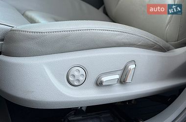 Седан Audi A4 2012 в Одесі
