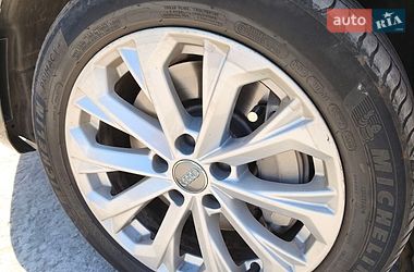 Седан Audi A4 2018 в Кривому Розі