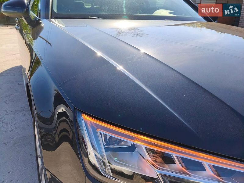 Седан Audi A4 2018 в Кривому Розі