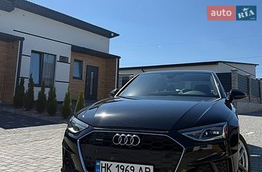 Седан Audi A4 2019 в Киеве