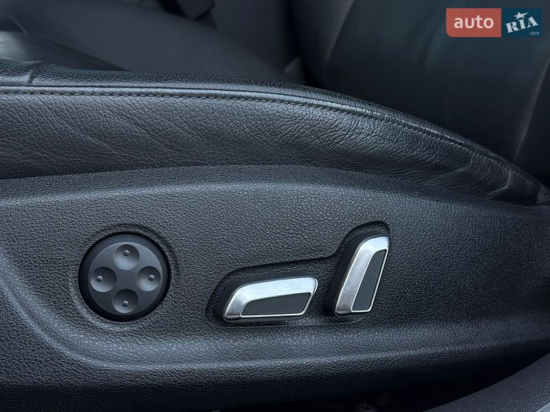 Седан Audi A4 2012 в Миколаєві