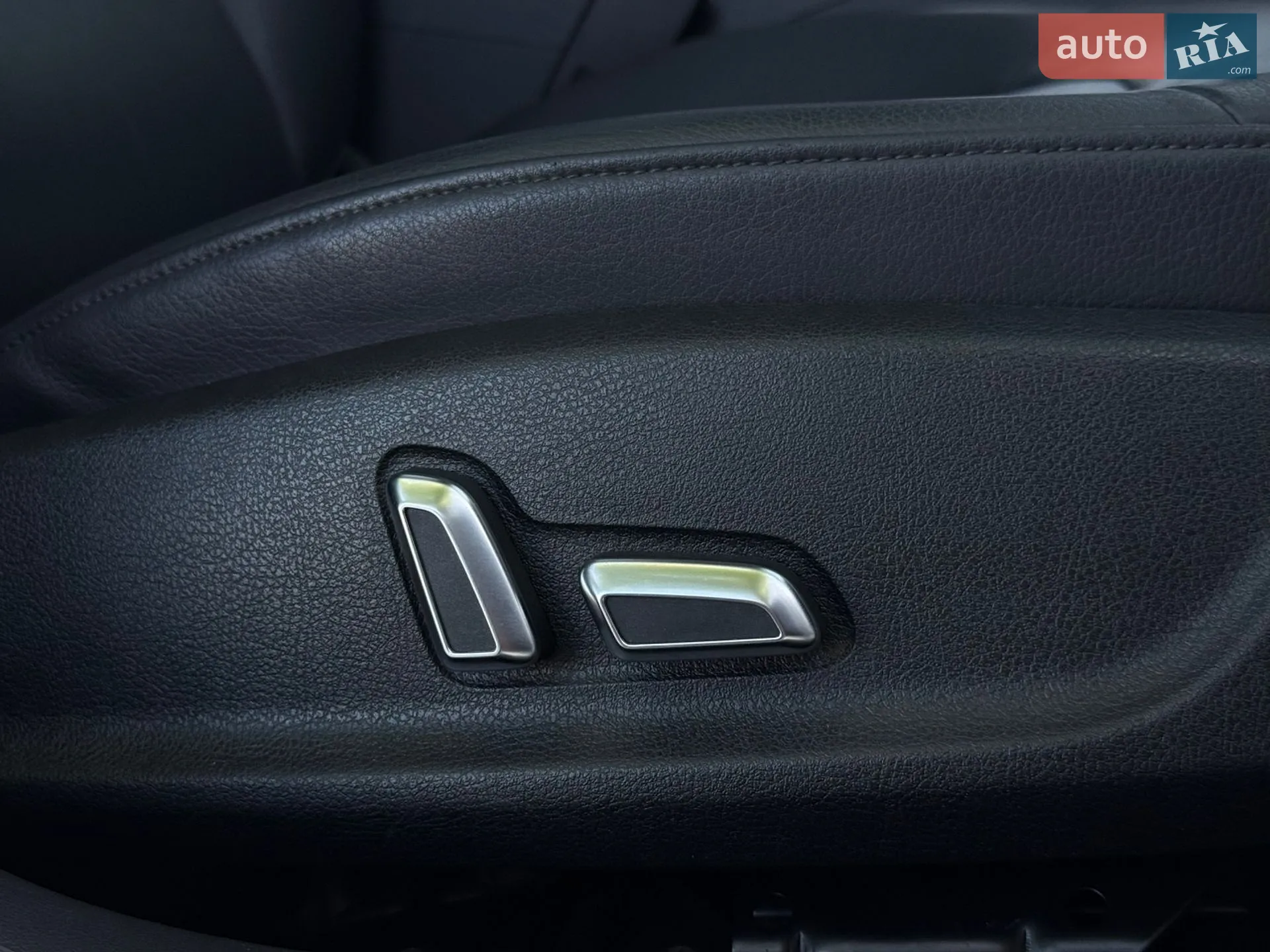 2012 Audi A4 - мініатюра 46