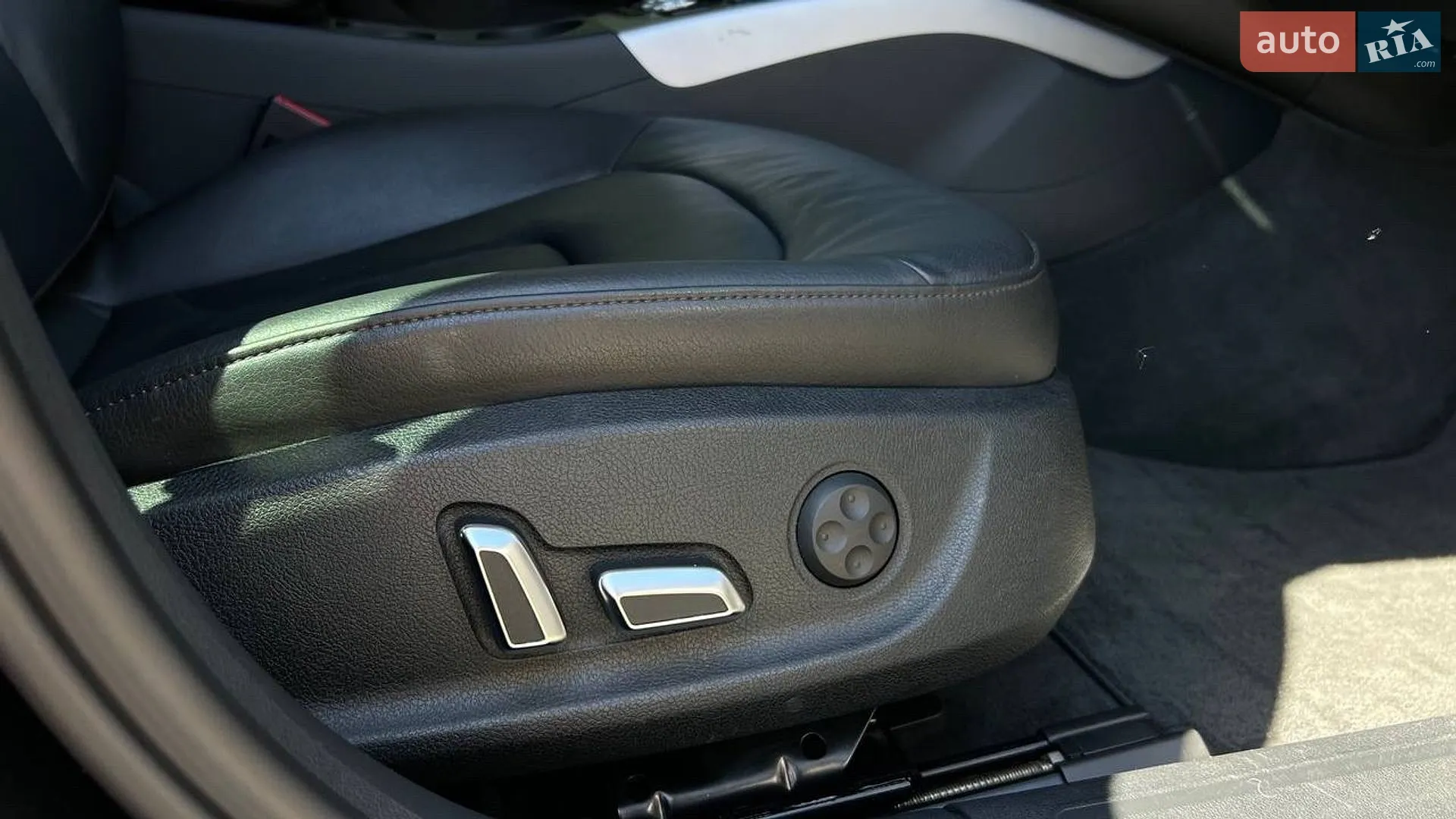 2012 Audi A4 - мініатюра 34