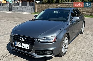 Седан Audi A4 2014 в Рівному