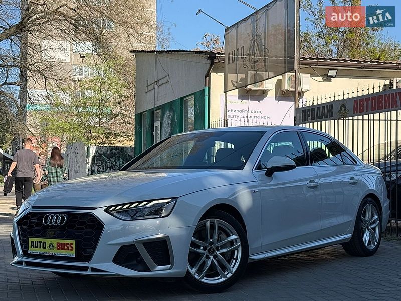 Audi A4 2022