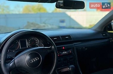 Седан Audi A4 2001 в Яремче