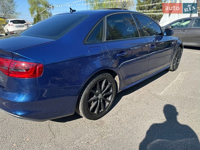 Седан Audi A4 2015 в Киеве