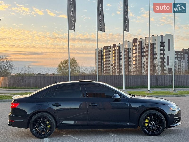 Седан Audi A4 2015 в Киеве