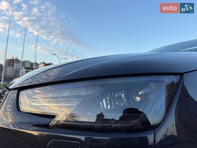 Седан Audi A4 2015 в Киеве