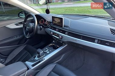 Седан Audi A4 2015 в Киеве
