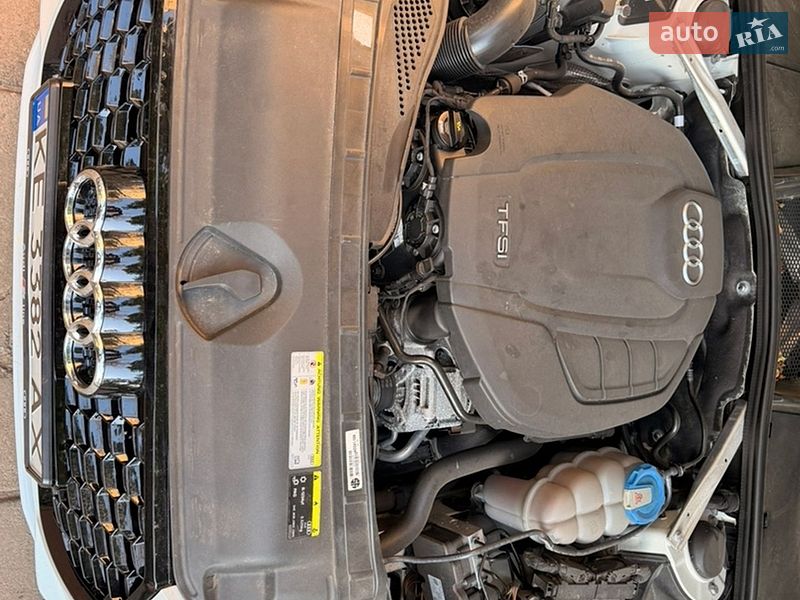 Седан Audi A4 2018 в Кривом Роге