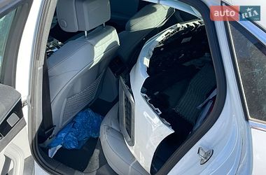 Седан Audi A4 2022 в Львове