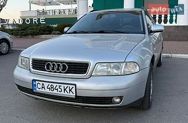 Универсал Audi A4 2000 в Черкассах