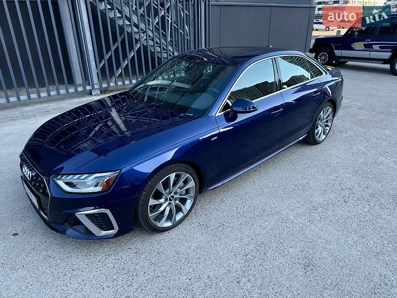 Седан Audi A4 2020 в Киеве
