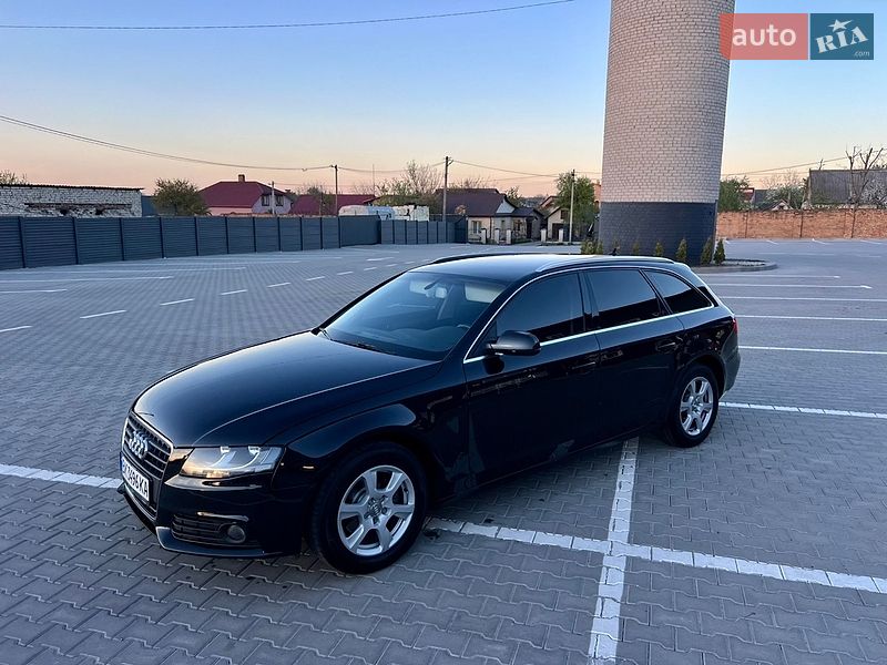 Універсал Audi A4 2011 в Дубні