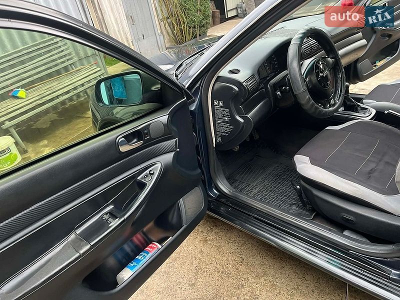 Универсал Audi A4 1996 в Подгайцах