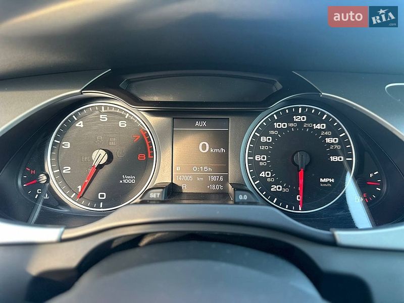 Седан Audi A4 2011 в Києві