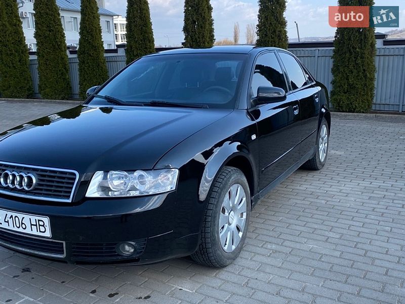 Седан Audi A4 2002 в Черновцах