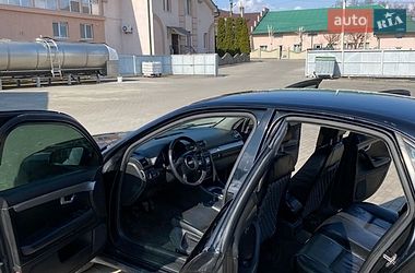 Седан Audi A4 2002 в Черновцах