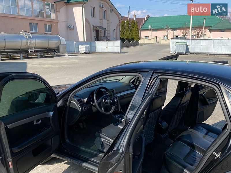 Седан Audi A4 2002 в Черновцах