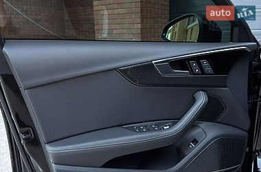 Седан Audi A4 2021 в Житомирі