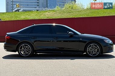 Седан Audi A4 2023 в Києві