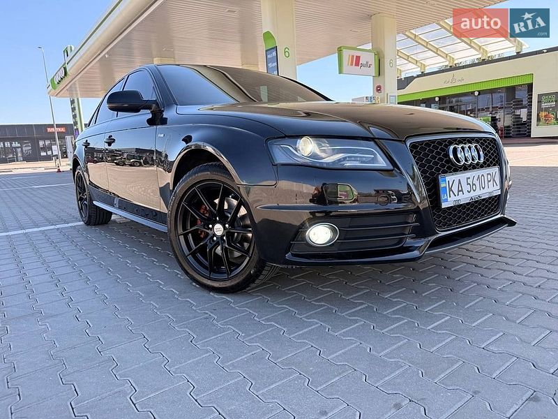 Седан Audi A4 2011 в Киеве