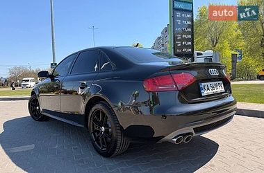 Седан Audi A4 2011 в Киеве
