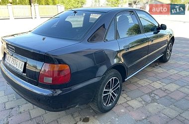 Седан Audi A4 1996 в Ивано-Франковске