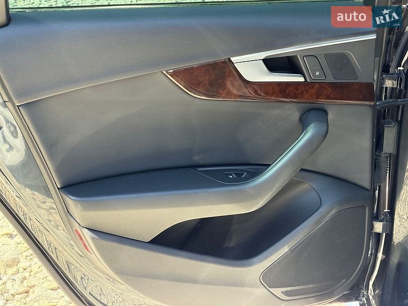Седан Audi A4 2018 в Виннице