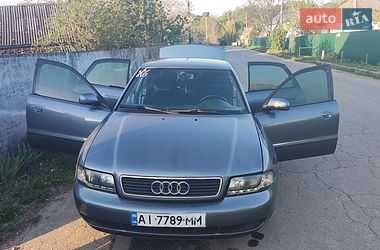 Седан Audi A4 1997 в Новой Басане