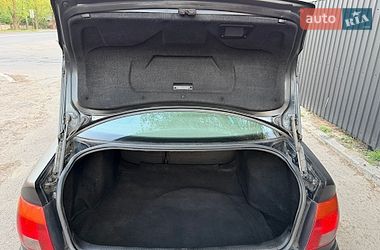 Седан Audi A4 1995 в Чернигове