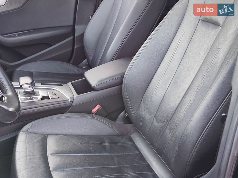 Седан Audi A4 2017 в Чернигове
