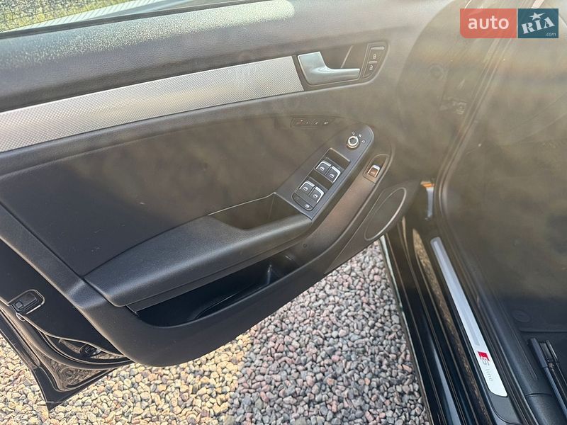 Седан Audi A4 2016 в Луцьку