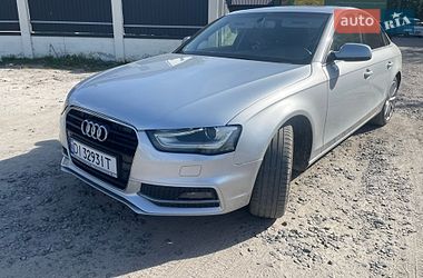 Седан Audi A4 2013 в Львові