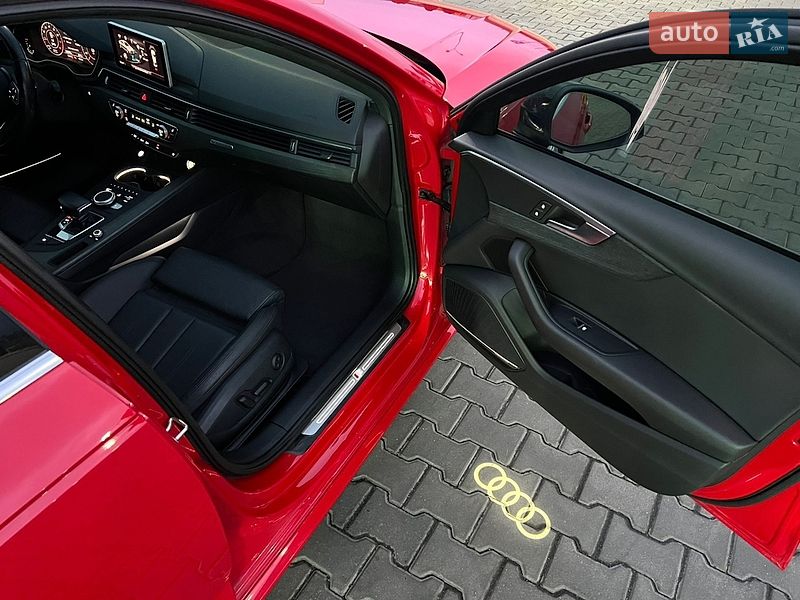 Седан Audi A4 2016 в Одессе
