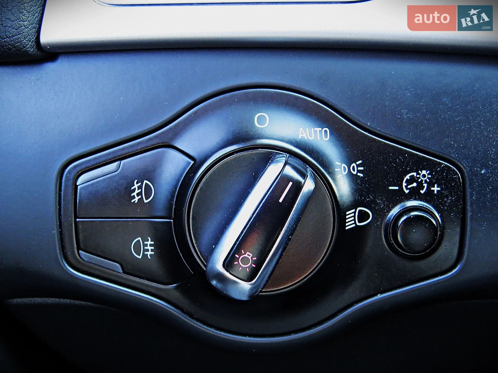 2013 Audi A4 - мініатюра 10